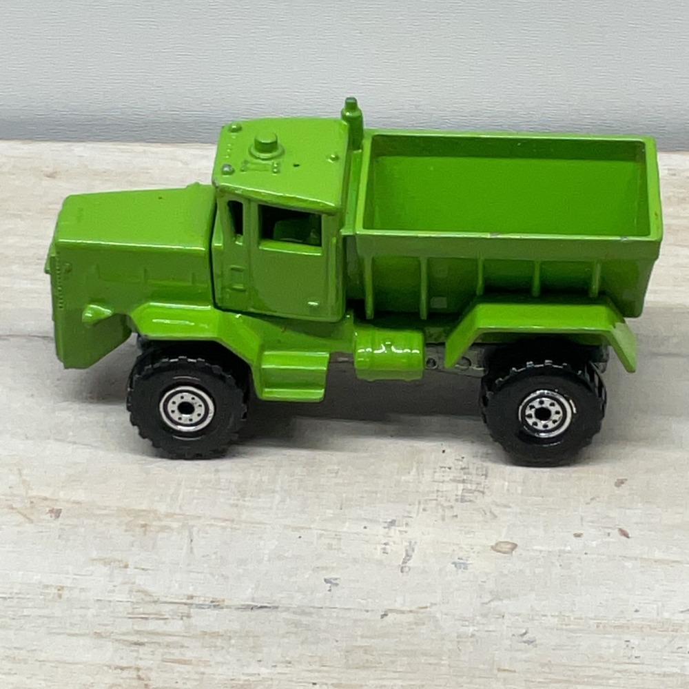 Hot Wheels 1989 Lime Green Dump Truck Diecast Construction Vehicle Mattel
